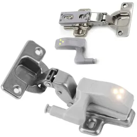 lampka-led-na-zawias-do-szafek-szafy-3-diody-automatyczna