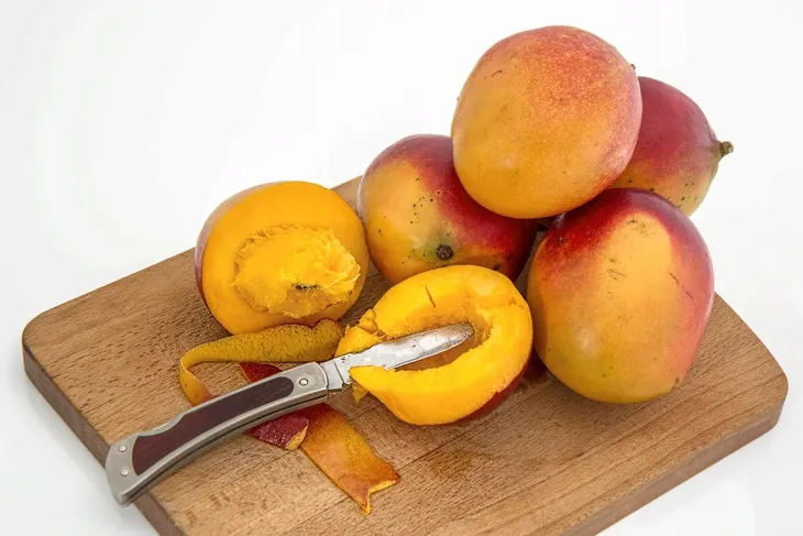 mango-naturalne-1kg-bez-cukru-opakowanie-zgrzewany-worek-z-zamknieciem-strunowym