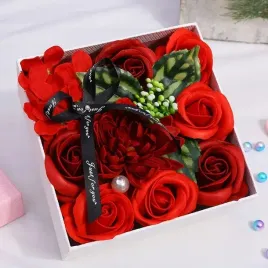 flower-box-kwiaty-mydlane-roze-prezent-na-walentynki