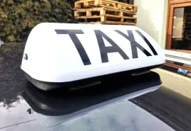 lampa-kogut-taxi-led-na-pilota-folia-ochronna