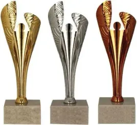 zestaw-statuetek-trofeum-puchar-3-miejsca-9264-komplet-3szt-grawer