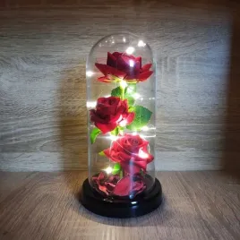 wieczna-roza-w-szkle-led-jak-prawdziwa-kwiaty-pomysl-na-prezent-walentynki