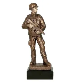 puchar-statuetka-odlewana-zolnierz-strzelanie-wojsko-26cm-grawer