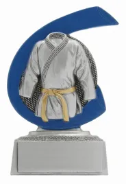 puchar-statuetka-karate-aikido-judo-sporty-walki-grawer-gratis