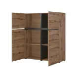 komoda-helvetia-cross-119x40x139-cm-dab-wotan-4-drzwi-matowa-na-nozkach-stan-nowy