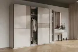 szafa-przesuwna-helvetia-cube-270-cm-trzydrzwiowa-kaszmir-plyta-laminowana-kolor-mebla-kaszmir