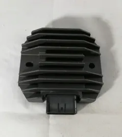 regulator-napiecia-suzuki-ltr-450-ltz-400-2006-2017