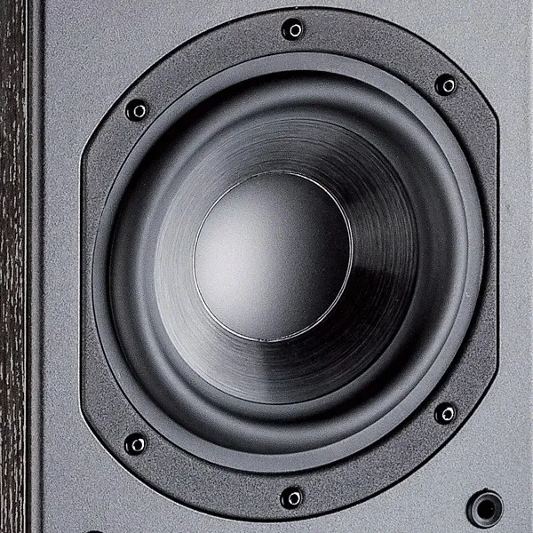 indiana-line-nota-550x-walnut-stereo-srednica-glosnika-niskotonowego-135-mm