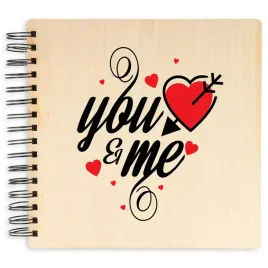 album-drewniany-22x22cm-25-kartek-you-and-me-ty-i-ja-prezent-walentynki-wzory