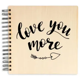 album-drewniany-22x22cm-25-kartek-love-you-more-prezent-walentynki-wzory