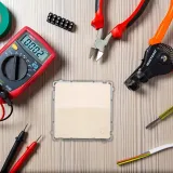 simon-basic-przycisk-dzwonka-lacznik-dzwonkowy-modul-bezowy-bmd1-01-12-typ-czasowy