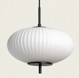 lampa-wiszaca-z-metalu-i-szkla-oblade-biala-czarna-30cm