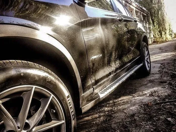 stopnie-progowe-bmw-x4-f26-2014-stan-nowy-numer-katalogowy-czesci-rbbm06