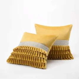 poszewka-welurowa-na-poduszke-dekoracyjna-z-falbanka-45x45-cm-zolty