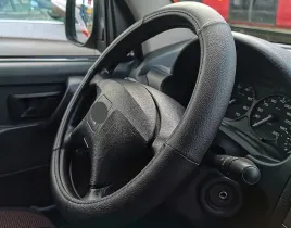 audi-a1-a2-a3-a4-b6-b7-b8-a5-a6-q3-q5-pokrowiec-na-kierownice-czarny-gladki