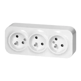 gniazdo-gniazdko-natynkowe-potrojne-biale-z-uziemieniem-230v-16a-orno