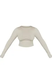 prettylittlething-bluzka-bezowa-dlugi-rekaw-36-ejn