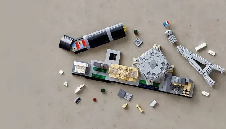 lego-21044-architecture-paryz-stan-nowy-marka-lego