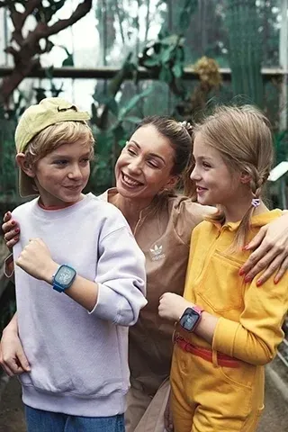 smartwatch-maxcom-fw59-kiddo-niebieski-zlacza-nanosim