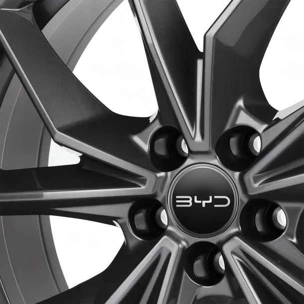 nowe-alufelgi-alutec-18-do-byd-atto-3-waga-z-opakowaniem-39-6-kg