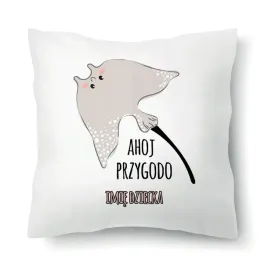 poduszka-biala-wyprawka-do-pzedszkola-dla-dziecka-ahoj-przygodo-perso-imie