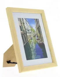 drewniana-ramka-do-zdjec-9x13-ramki-na-zdjecia-sosna