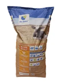 pasza-karma-granulat-dla-cielat-kaliber-junior-bogaty-sklad-de-heus-25-kg