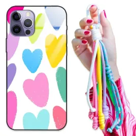 etui-do-iphone-15-pro-z-polyskiemor-brelok-sznurkior-pasteloveor-happy-spark