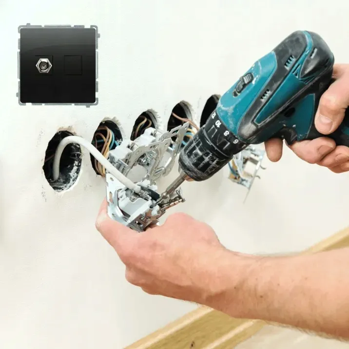 simon-basic-gniazdo-antenowe-czarny-modul-bmaf1-01-49