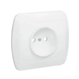 simon-akord-gniazdo-wtyczkowe-pojedyncze-16a-ip20-bialy-bez-uziemienia