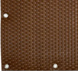 oslona-balkonowa-mata-technorattan-orzech-oczkowana-na-wymiar-opaski