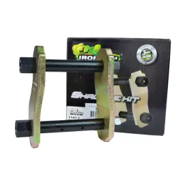 toyota-land-cruisier-76-2007-smarowalny-wieszak-resora-ironman-4x4