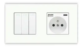wlacznik-swiatla-potrojny-3k-klasyczny-klawiszowy-gniazdko-usb-a-c-qc-pc