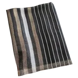 czarny-szal-w-paski-jedwab-morwowy-i-welna-180x90-cm-kamea