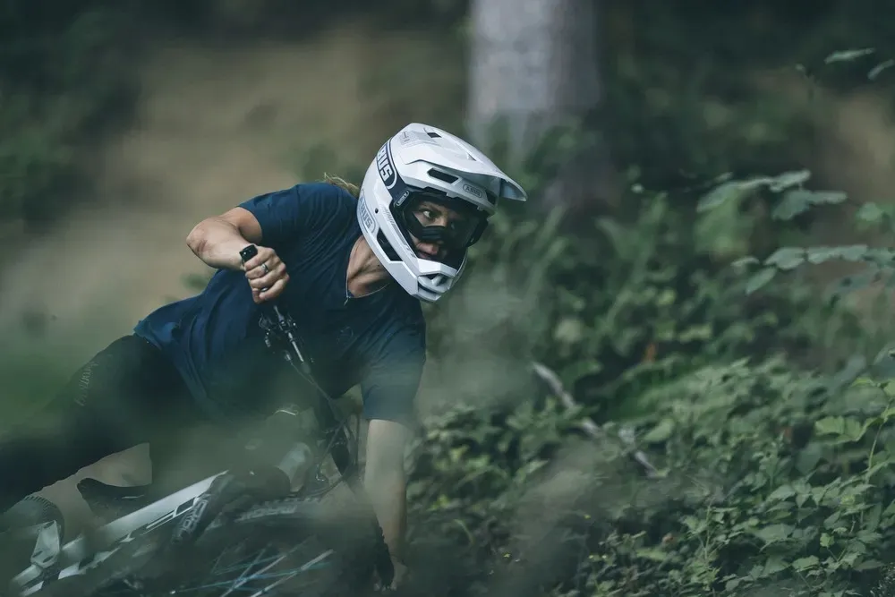 kask-rowerowy-fullface-abus-hidrop-bialy-m