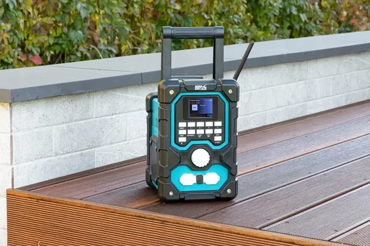 radio-budowlane-dedra-ded7006bt-komunikacja-bluetooth