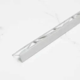 listwa-narozna-aluminiowa-l-10-mm-anodowane-srebro-250-cm