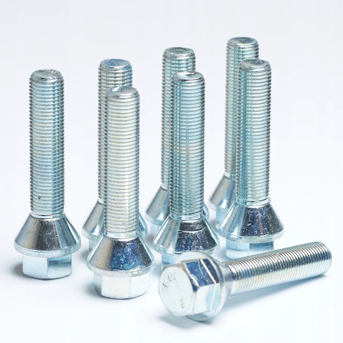 dystanse-25-mm-renault-dacia-4x100-60-1-sruby-stan-nowy