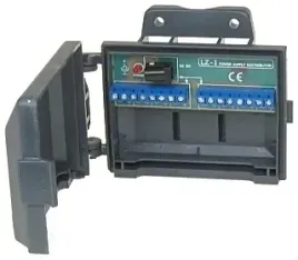 rozgaleznik-laczowka-zasilania-8-wyjsciowy-lz-1