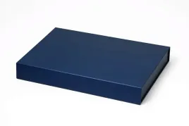 granatowe-pudelko-magnetyczne-srednie-280x210x40-mm-elegancja