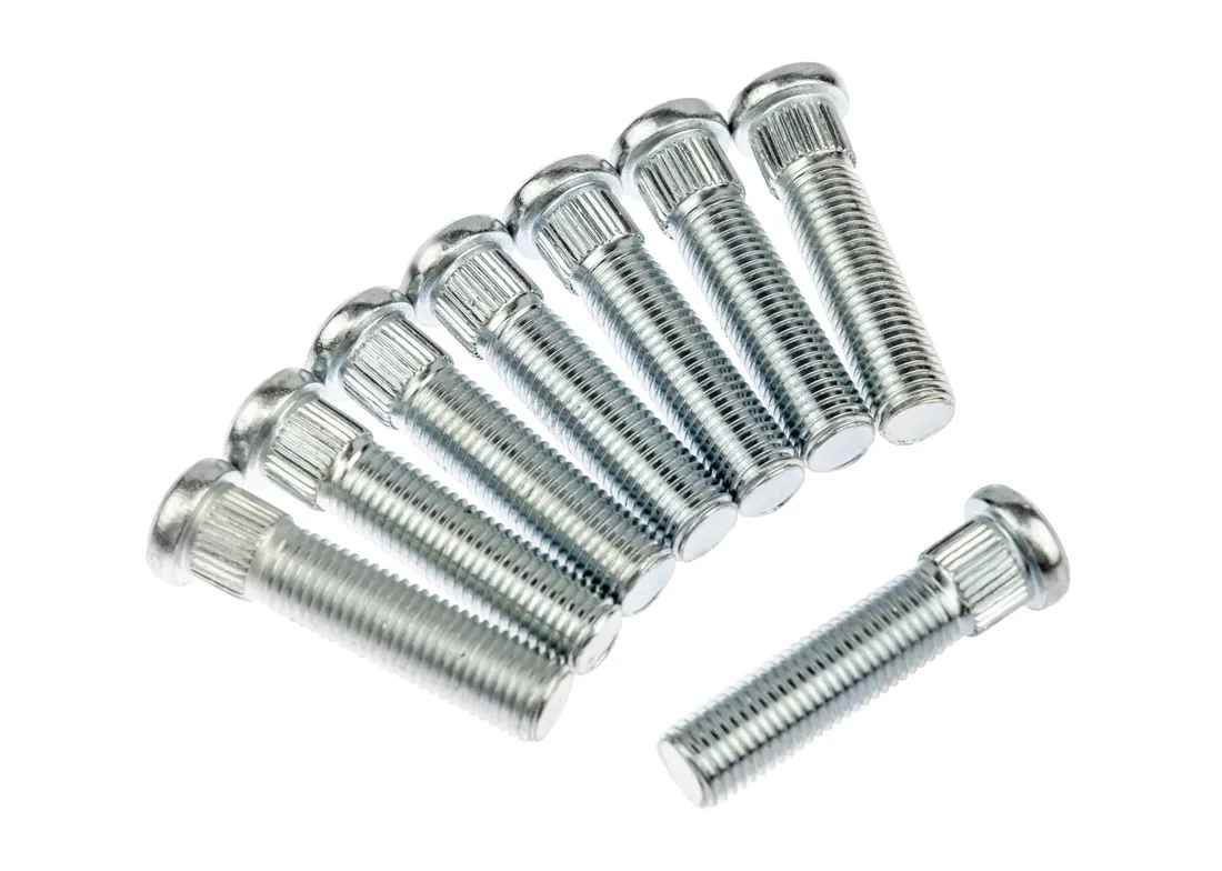 szpilki-pod-dystanse-ford-volvo-m12x1-5-r13-8-szt-stan-nowy