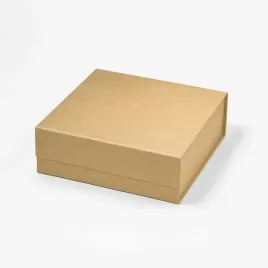 pudelko-magnetyczne-a6-kraftowe-kwadratowe-175x175x60-mm-naturalny-urok