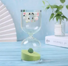 dekoracja-klepsydra-dla-dzieci-krowka-30-minut-pudelko-prezentow