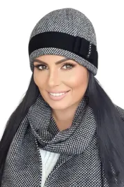 megan-czapka-damska-kolor-czarny-kamea