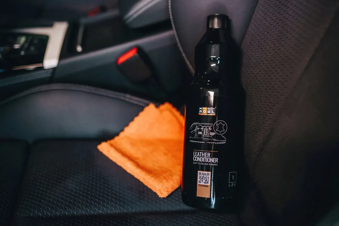 adbl-leather-conditioner-1l-odzywka-do-skory