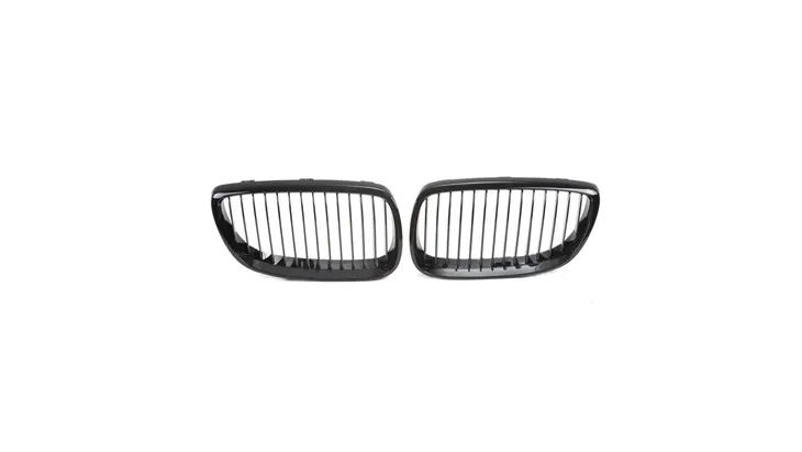 grill-bmw-3-e92-e93-pojedyncze-zeberka-gloss-black-stan-nowy