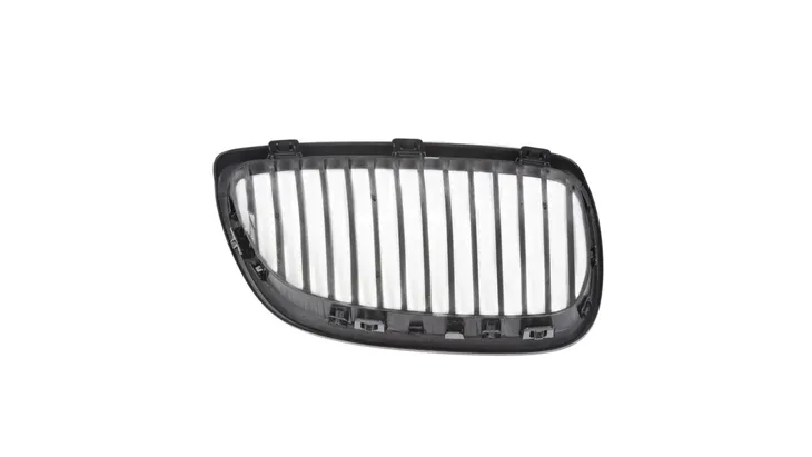 grill-bmw-3-e92-e93-pojedyncze-zeberka-gloss-black-stan-nowy