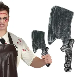 sztuczny-tasak-z-raczka-w-czaszki-czarny-rekwizyt-na-halloween-37cm