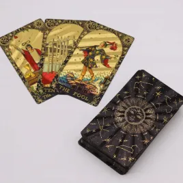 karty-tarota-ze-zlota-folia-niech-zacznie-sie-magia