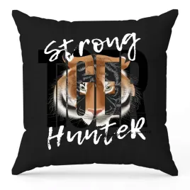 poduszka-czarna-40x40-cm-strong-hunter-na-prezent-do-przedszkola-zlobka